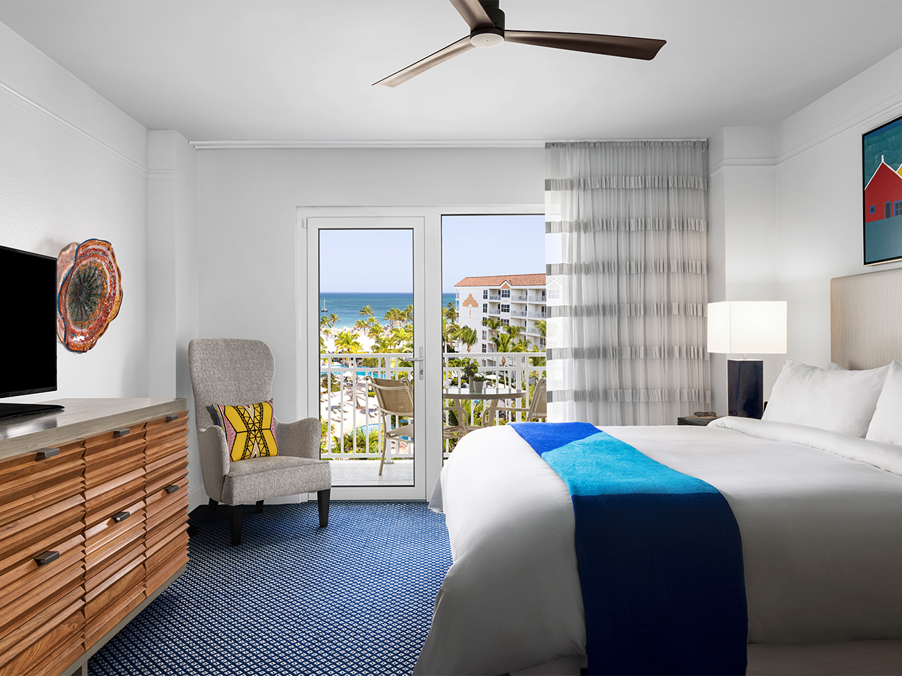 Marriott's Aruba Ocean Club Master Bedroom (1- or 2-Bedroom Villa). Marriott's Aruba Ocean Club is located in Palm Beach,  Aruba.