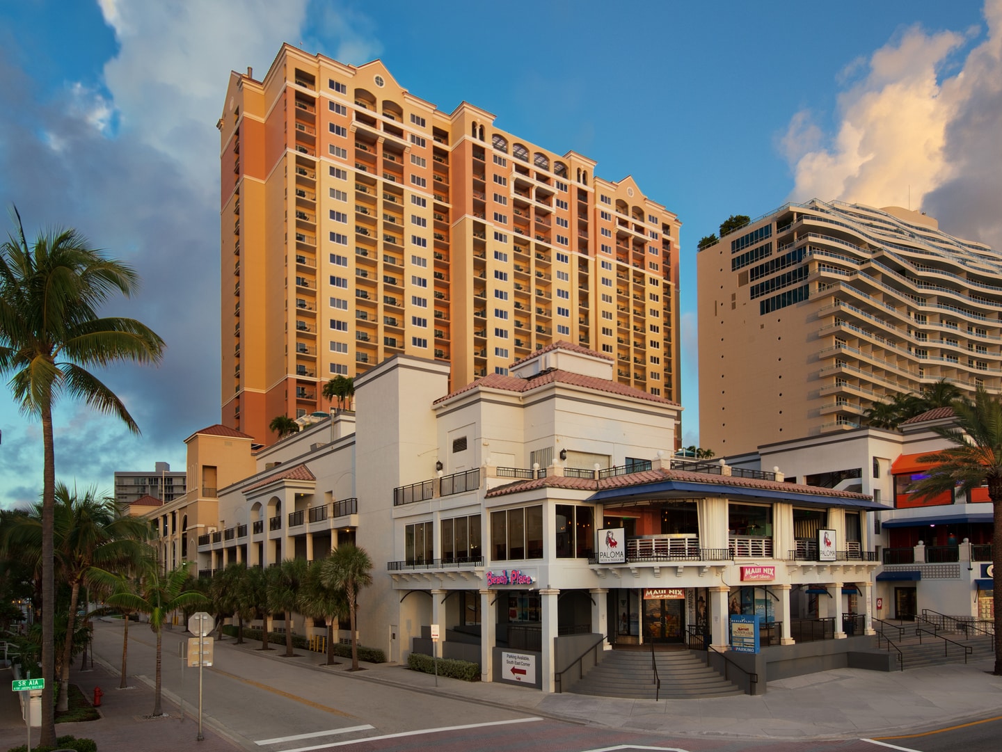 Marriott's BeachPlace Towers Exterior. Marriott's BeachPlace Towers is located in Fort Lauderdale, Florida United States.