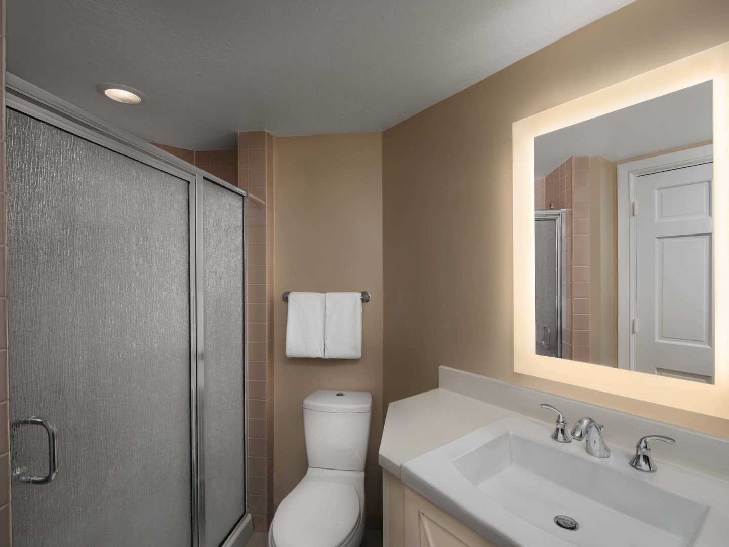Marriott's Grande Ocean Villa Guest Bathroom. Marriott's Grande Ocean is located in Hilton Head Island, South Carolina United States.