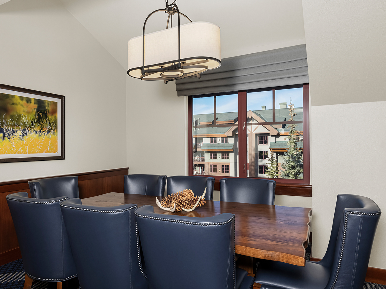 Marriott's Grand Residence Club<span class='trademark'>®</span> 1, Lake Tahoe Penthouse Dining Room. Marriott's Grand Residence Club<span class='trademark'>®</span> 1, Lake Tahoe is located in South Lake Tahoe, California United States.