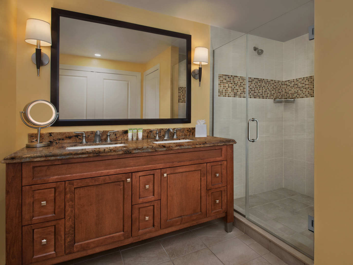 Marriott's Lakeshore Reserve 2-Bedroom Villa Master Bathroom. Marriott's Lakeshore Reserve is located in Orlando, Florida United States.