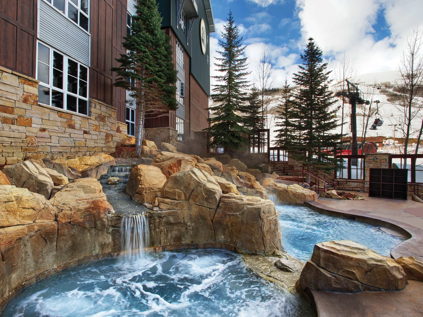 Marriott's MountainSide Hot Tub. Marriott's MountainSide is located in Park City, Utah United States.