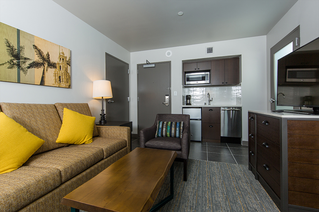Marriott Vacation Club Pulse<span class='trademark'>®</span>, San Diego Double Double Suite Living Room. Marriott Vacation Club Pulse<span class='trademark'>®</span>, San Diego is located in San Diego, California United States.