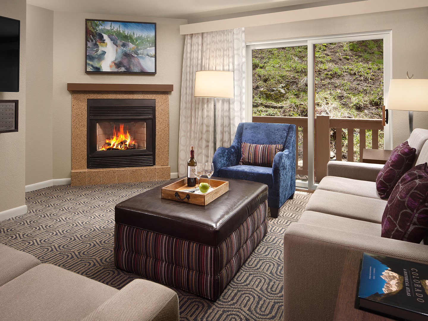 Marriott's StreamSide - Birch 2-Bedroom/2-Bath Living Room, Birch. Marriott's StreamSide - Birch is located in Vail, Colorado United States.