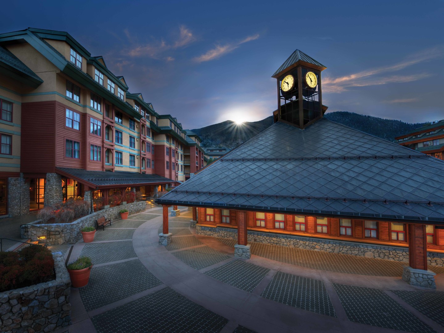 Marriott's Timber Lodge<span class='trademark'>®</span> Resort Exterior. Marriott's Timber Lodge<span class='trademark'>®</span> is located in South Lake Tahoe, California United States.
